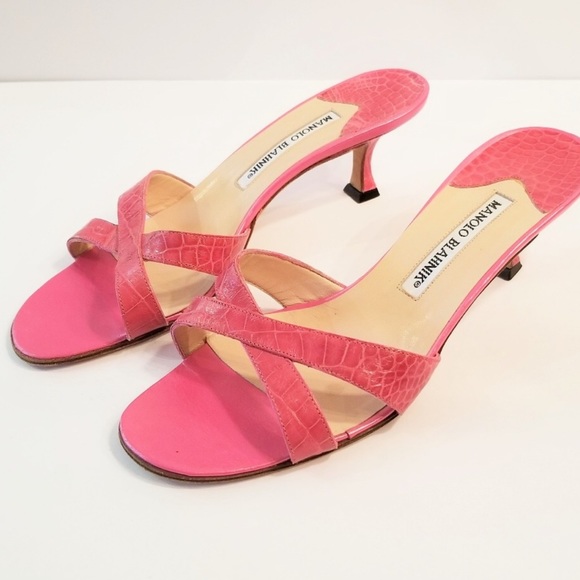 Manolo Blahnik Shoes - ⭐️Make Offer⭐️ Manolo Blahnik Crocodile Heel